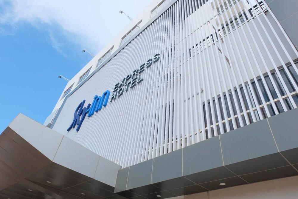 Os Hotel Airport Batam Buitenkant foto